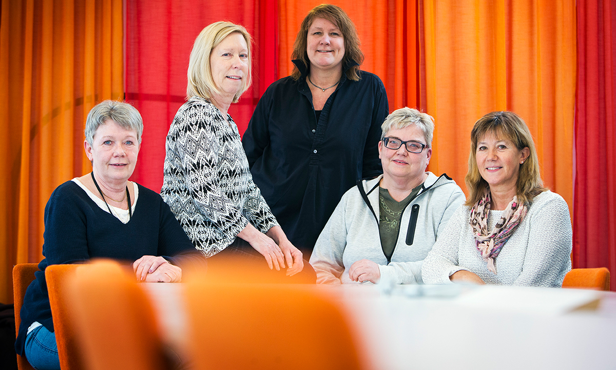 Pernilla Edman och Sonja Medholm på Pensionsmyndigheten i Karlstad har sett en omvälvande teknikutveckling under sina yrkesliv.