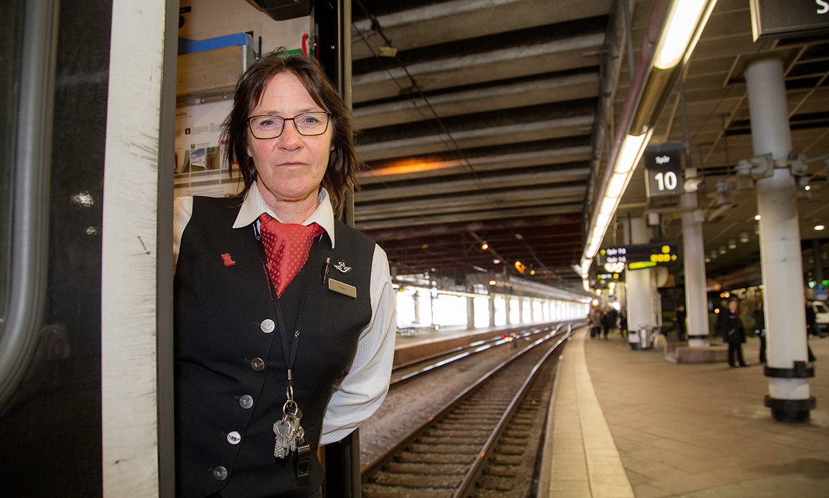 Det finns många bra saker i avtalet, anser tågvärden Helena Svärd, men hon tycker att löneökningarna är i lägsta laget.