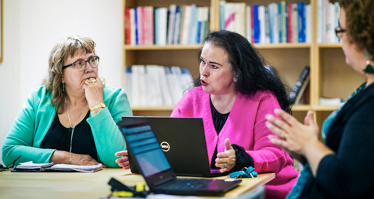 Berit Kessler, Denita Gustavsson och Monica Ericsson på Karlstads universitet har åtskilliga kritiska synpunkter på Ladok 3, det nya studieadministrativa systemet för landets lärosäten.