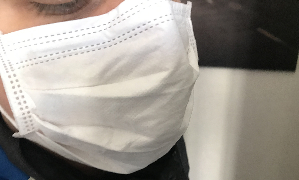 Facket har sedan en tid tillbaka försökt driva frågan om tydligare riktlinjer kring utrustningen och vill även att samtliga ordningsvakter ska få använda munskydd.