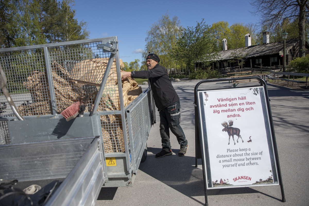 Jimmy Käck har arbetat på Skansen i 35 år och aldrig upplevt något liknande. För honom har stödet från allmänheten, till exempel Facebook-gruppen ”Rädda Skansen”, betytt mycket.