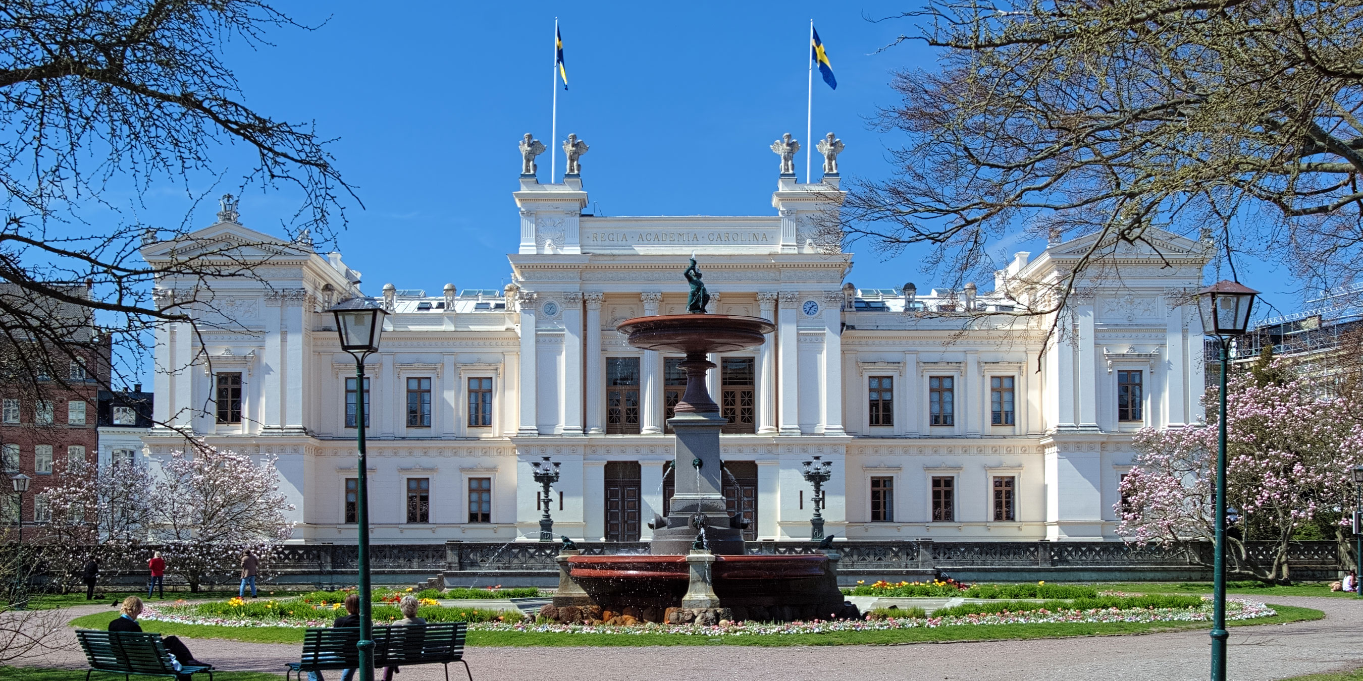 Forskaren försökte efter den friande domen få tillbaka sin anställning vid Lunds universitet. Men det blev nej från arbetsgivaren. På bilden huvudbyggnaden vid Lunds universitet.