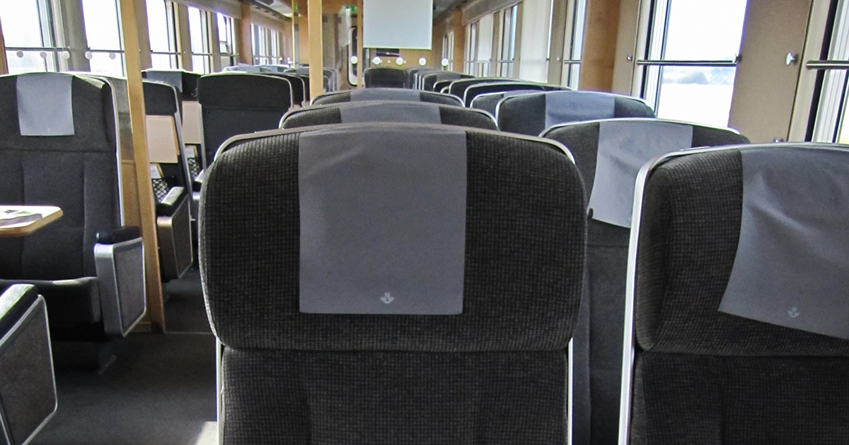 Många stolar är tomma på SJs resor. 