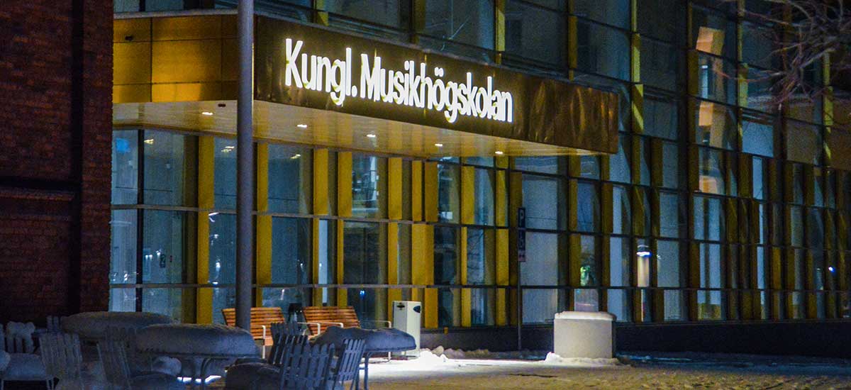 På Musikhögskolan är distansundervisning inte ett bra alternativ i längden. Det fackliga arbetet har också blivit lidande på grund av distansarbetet, säger STs sektionsordförande Vladimir Spasic.