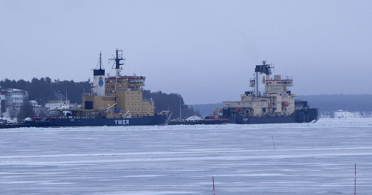 Sjöfartsverkets isbrytare Ymer och Oden