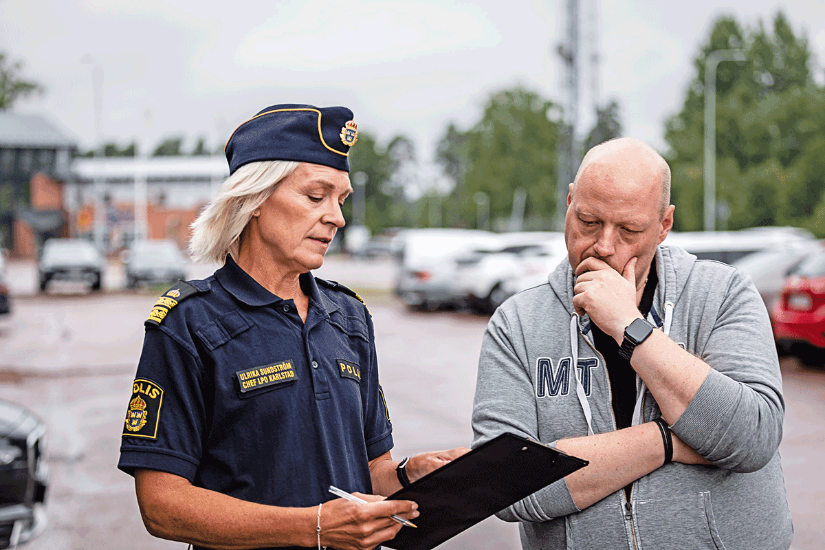 Ulrika Sundström, lokalpolisområdeschef i Karlstad, och Mikael Skoglund, sektionsordförande för ST inom Polisen i Värmland, har samarbetat intensivt för att klara arbetet med passen.