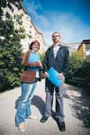 Henrietta Hedman Hurtig och Ulf Söderström gör hembesök hos misstänkta försäkringsbedragare. <br> Foto: Emma Svensson