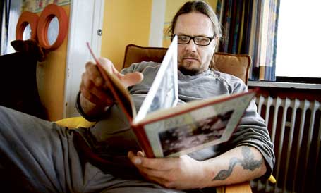 Fembarnspappan Mats Björklund har gjort sex fängelseresor. <br>Foto: Emil Malmborg