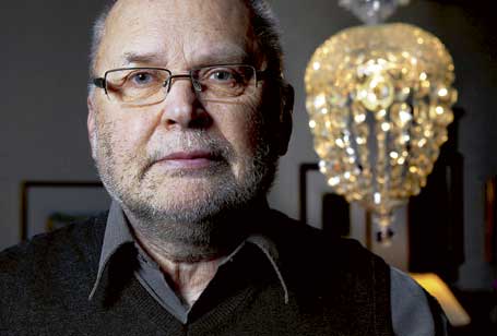 Pensionären Ulf Marken ägnar en hel del av sin tid åt Elin Wägnersällskapet, där han sitter i styrelsen.