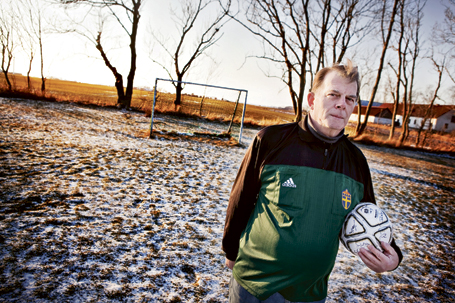»Jag jobbade på Posten, och tränade med FK Malmö. Då fick jag anbud från Malmö FF i allsvenskan», säger Leif Holmgren, korpidrottsveteran.
