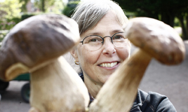 Ellen Larsson.