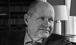 Dan Eliasson. 
