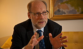 Stefan Attefall. 