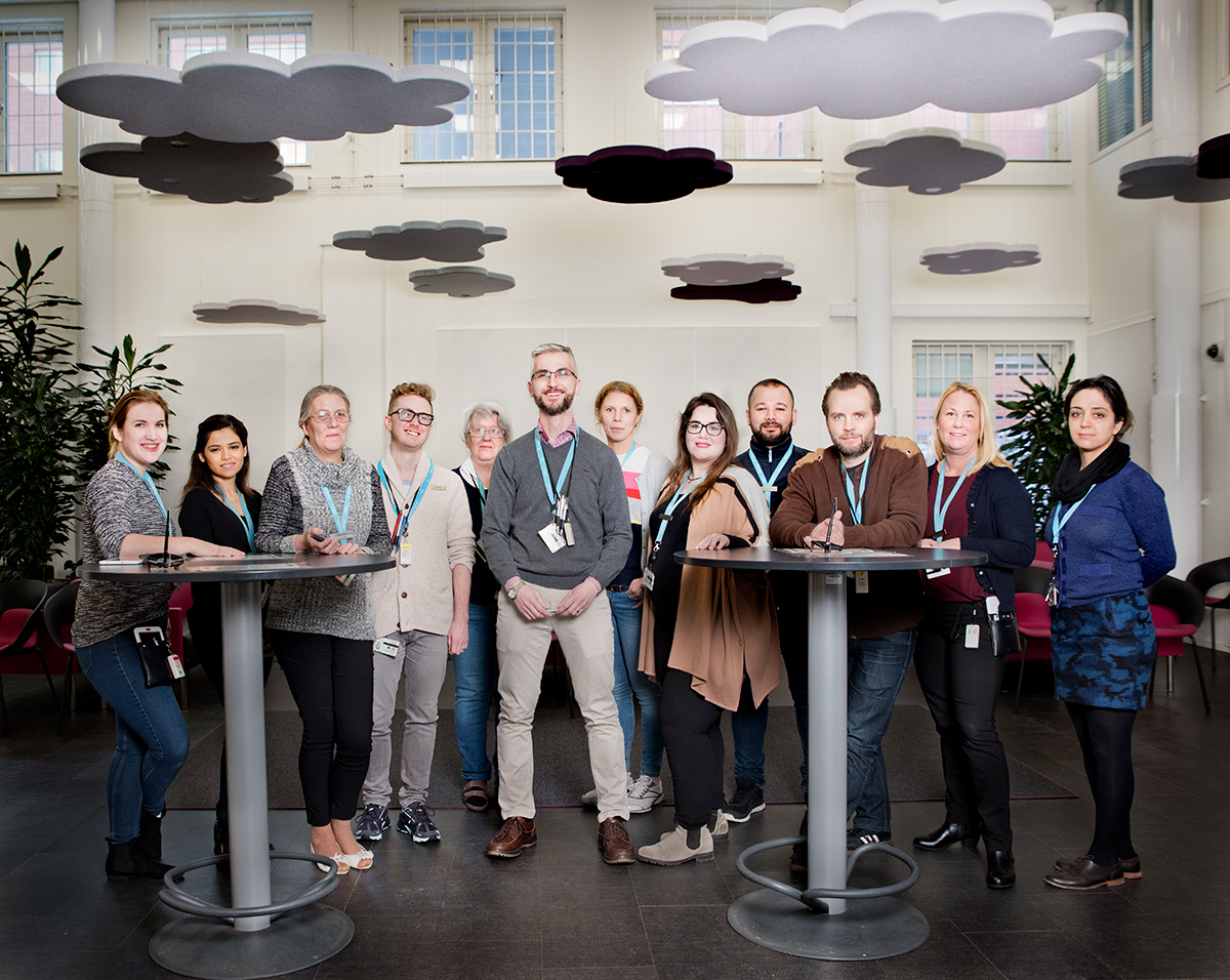 Karin Dölek, Hira Ansari, Eva Dazley, Charlie Mattsson, Maiju Koskela, STs arbetsplatsombud Davide Piccardo, Jessica Wartanian, Farah Badrudin, Toumas Eskndar, Kristofer Svensson, Malin Wärlinge och Leila Habibi Javid.